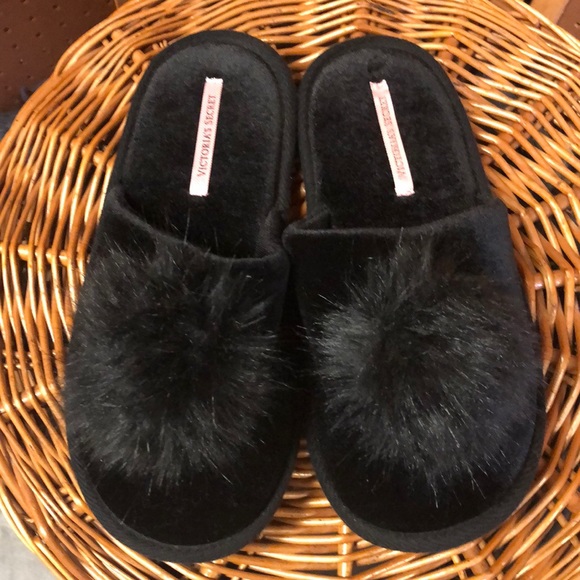 Victoria's Secret Shoes - NWOT VS slippers